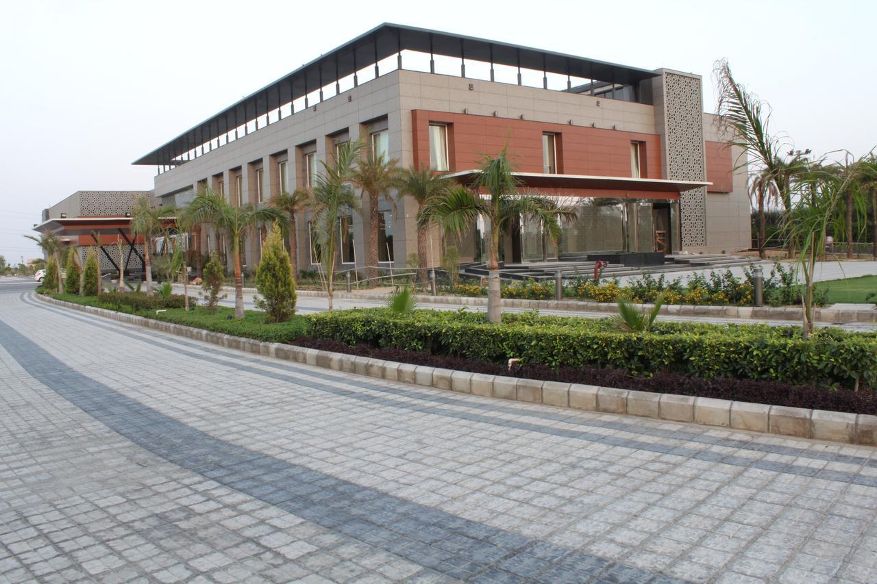 Narela ​The Jehan By Justa מראה חיצוני תמונה